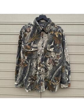 Guide Series Mens Camo Long Sleeve Shirt Button Up Size XL Realtree Pockets